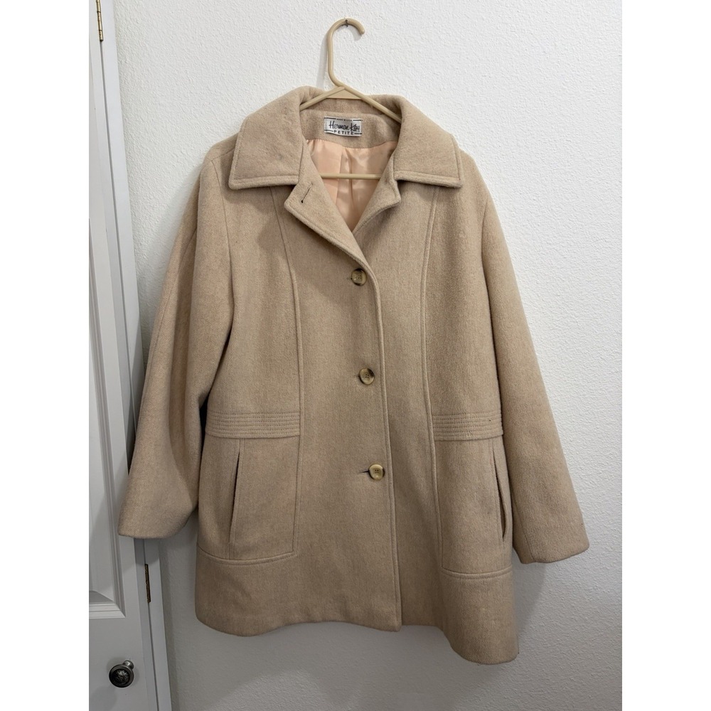 Vintage Herman Kay Petites Women's Cream Wool coat, Button Front Large